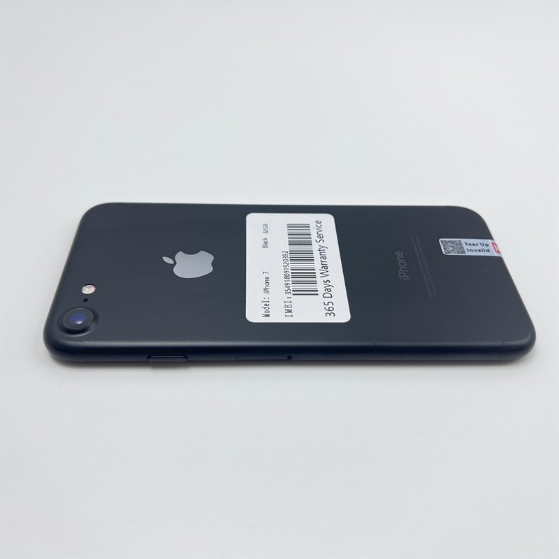 Unlocked Apple iPhone 7 iPhone 7Plus  IOS 11 LTE WIFI Display 12.0MP Camera Quad-Core Fingerprint Smartphone Free Shipping Phone