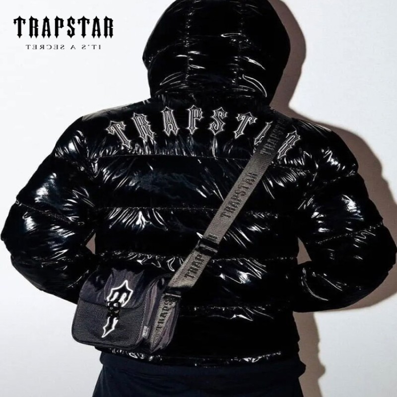 Trapstar Hot Unisex Trend Crossbody Bag Classic Men Canvas Chest Bag European And American High Street Messenger Bag