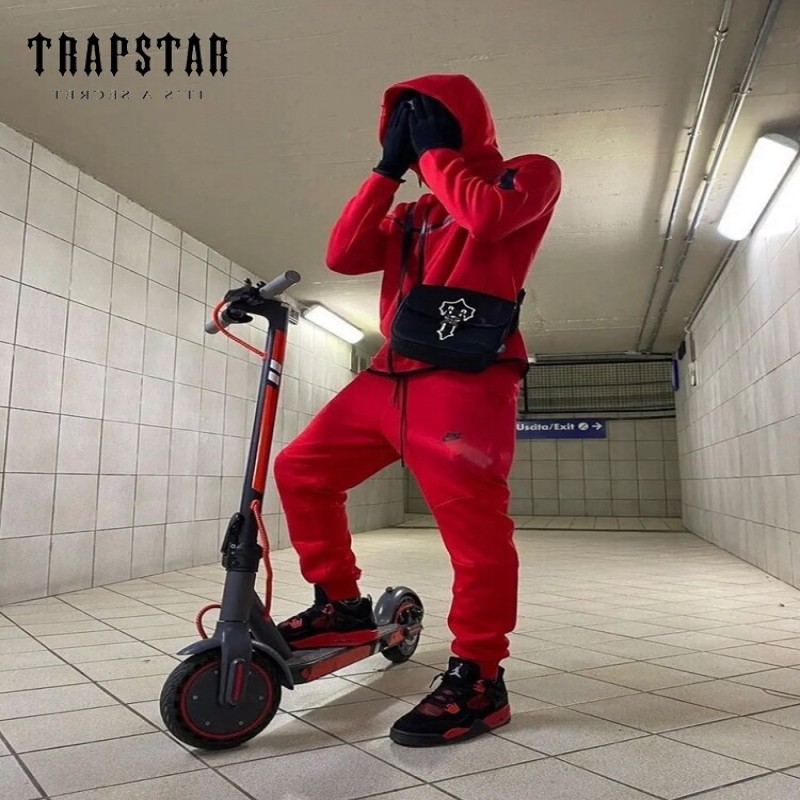 Trapstar Hot Unisex Trend Crossbody Bag Classic Men Canvas Chest Bag European And American High Street Messenger Bag