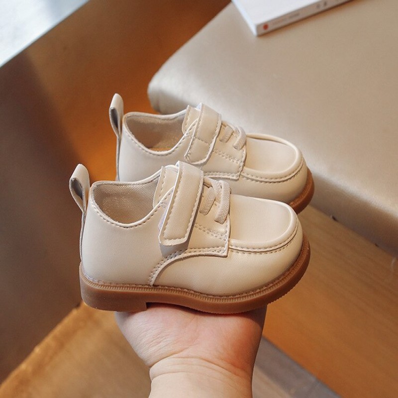 2023 Spring and autumn new Korean version of children's leather shoes baby fashion toddler shoes boys soft sole single shoes sol