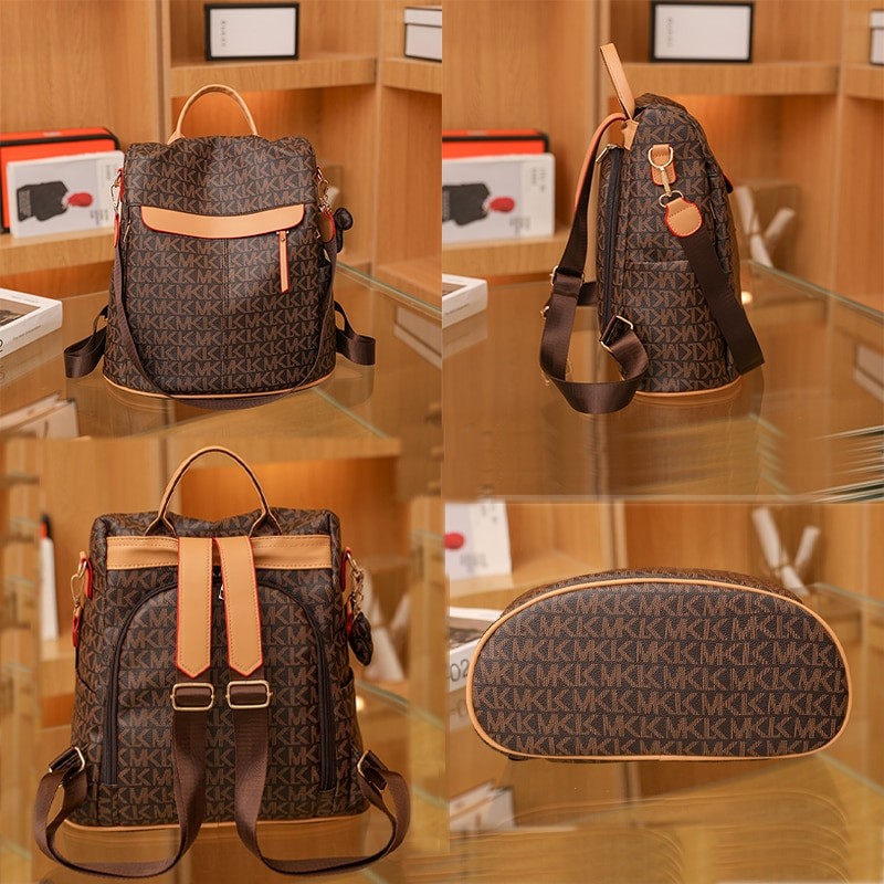 Delicate PVC Fabric Backpacks Large Capacity Anti Theft Backpack Women's Designer School Bag Shoulder Strap Can Be Switched Bags