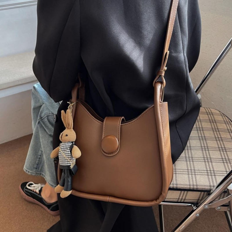 Women Shoulder Bag Contrast Color Large Capacity Travel Bag Faux Leather Zipper Closure Single Shoulder Strap Bag For Party