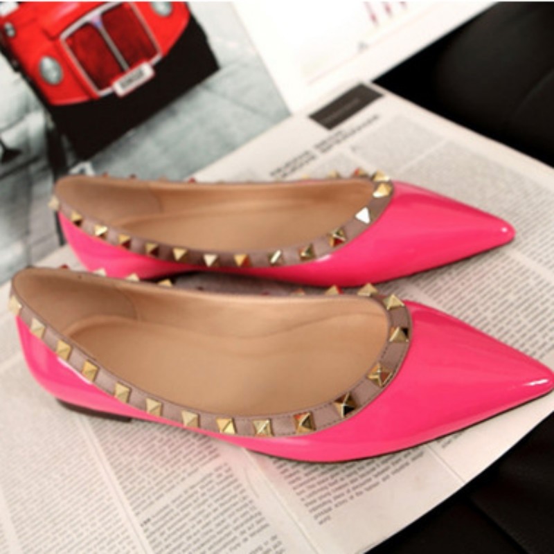 Lady Shiny Patent Leather Flats With Rivets High Quality Fashion Shoes For Spring Pointy Toe Wide Fitting European And American