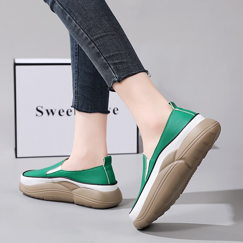 2023 New Women Vulcanized Shoes Autumn Spring Fashion Loafers Comfortable Walking Sneakers Ladies Slip on Casual Driving Shoes