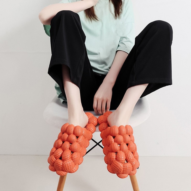 2022 Summmer New Women Bubble Slides Eva Slippers Men Shoes Indoor Home Beach Sandals Outdoor Soft Platform Free Shipping