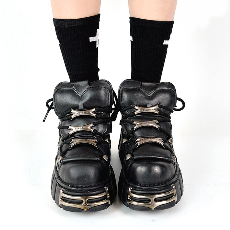 2023 New Brand Punk Style Women Shoes Lace-up heel height 6CM Platform Shoes Woman Rock Boots Metal Decor Woman Sneakers