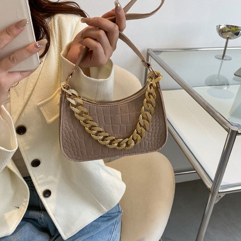 Luxury Brand Handbags Metal Chain Shoulder Bag Women Office Party Handbag Elegant Ladies Fashion Diamond Clutch Bags NEW