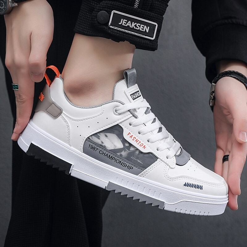 Men's Skate Shoes Brand Designer Men's Sneakers Low Top Skateboard Shoes Lightweight Male Leather Sneakers Chaussure Hombre