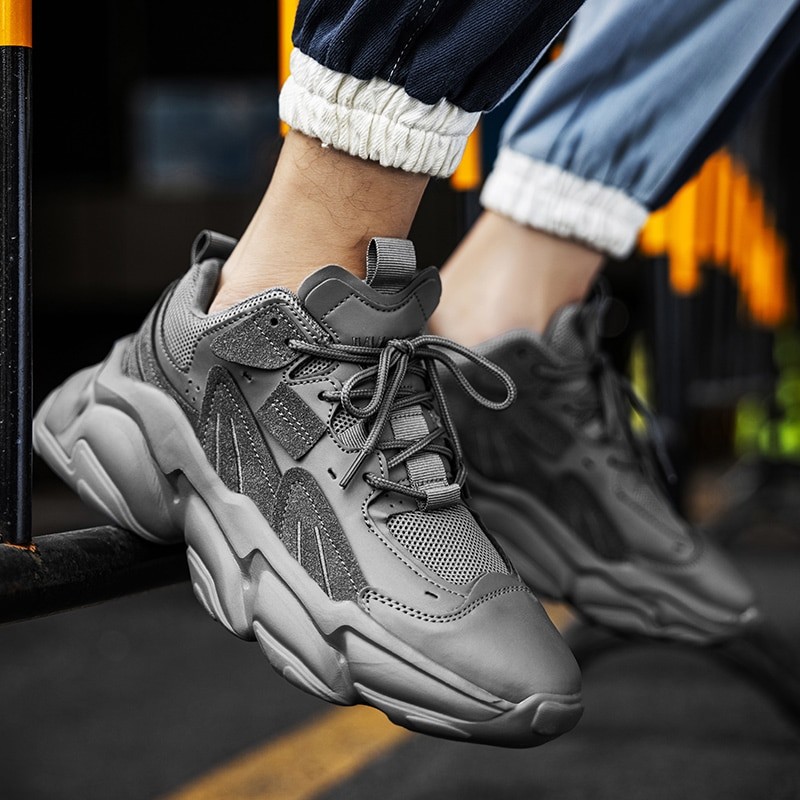 Men Casual Sneakers Mens Chunky Height Increasing Shoes Thick Sole Hard-Wearing Non Slip Platform Sneakers Male Footwear 39-46