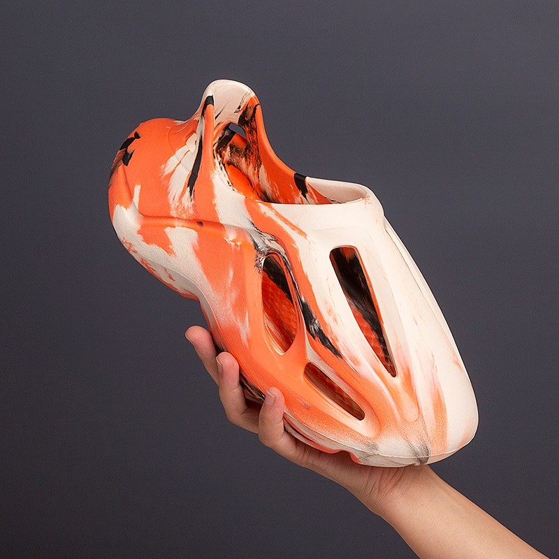 Unisex Beach Sandals EVA Women Men Hollow Garden Shoes Tie-dyed Designer Hole Slippers Sneakers Water Shoes Slip On Foam Runner