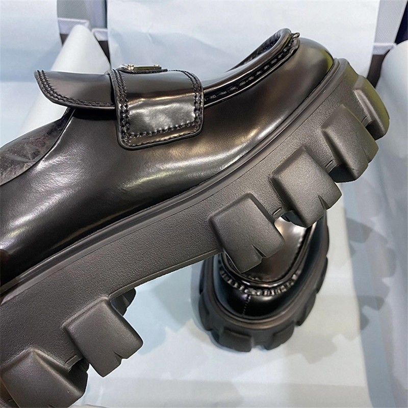 Leather Shoes Men's And Women's Luxury Platform Loafers Casual Shoes New Black  White Shoes Spring And Autumn Unisex Large Size