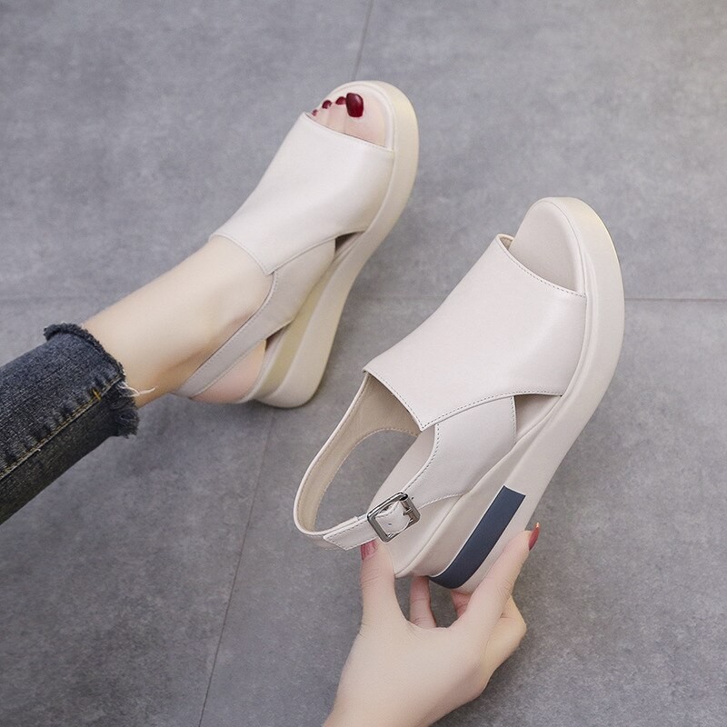 2023 Summer Comfortable Fashion Muffin Thick Bottom Slope Heel Women's Sandals Back Empty Snap Sandals Large Size Light Sandals