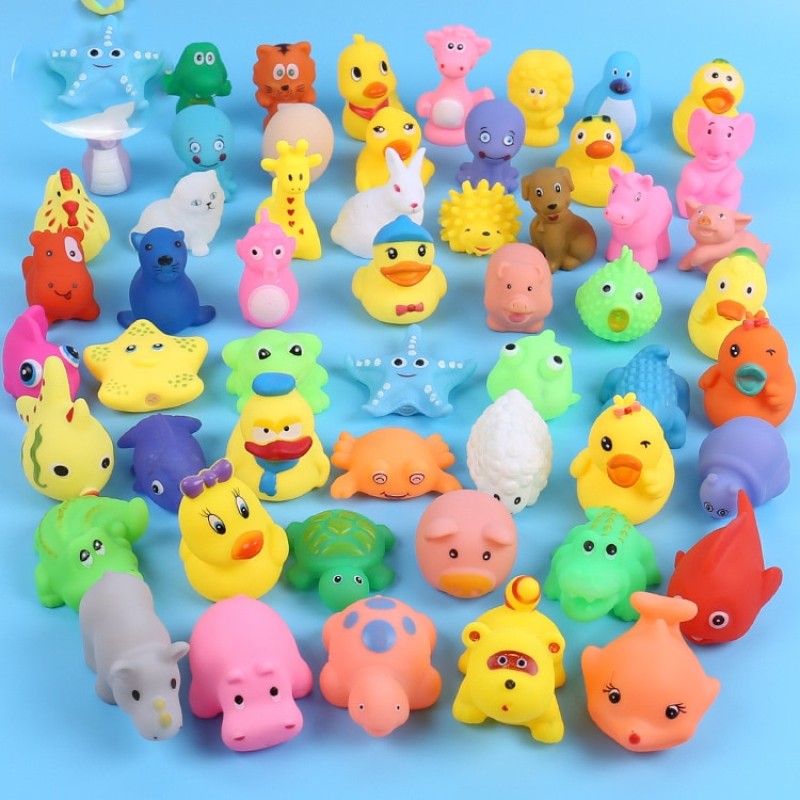 8Pcs Set Random Kids Baby Animal Bathing Splashing Sounds Small toys