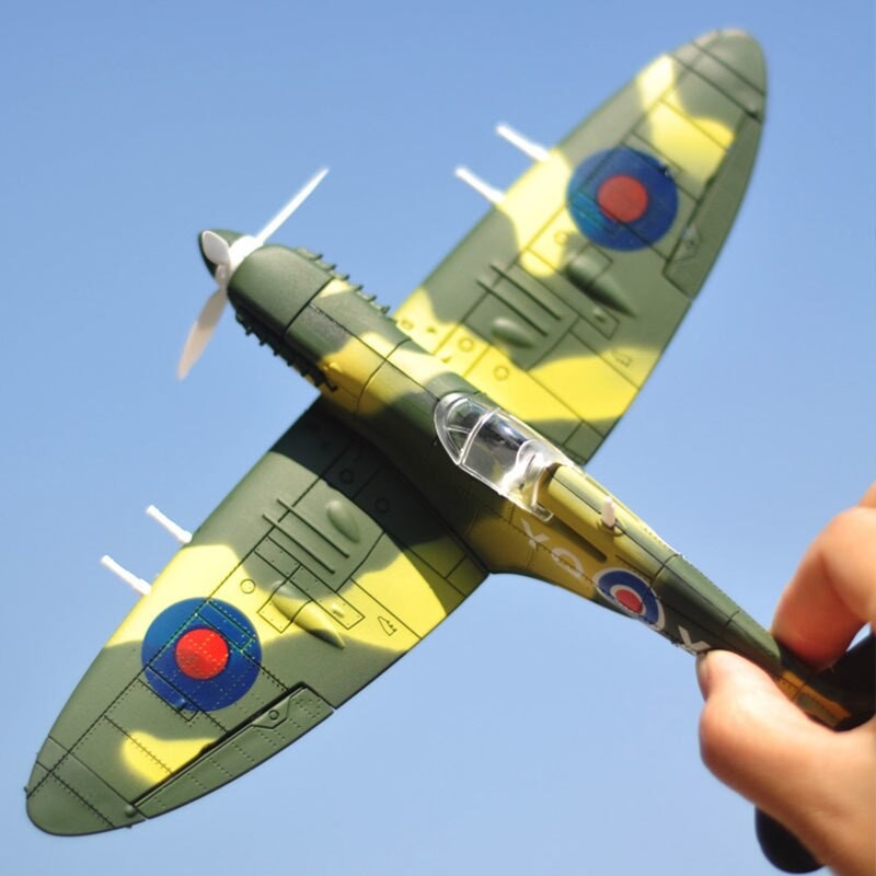 1Pcs Random 22*18CM Assemble Fighter Model Toys Building Tool Sets Aircraft Diecast 1/48 Scale War-II Spitfire Gift for Boy