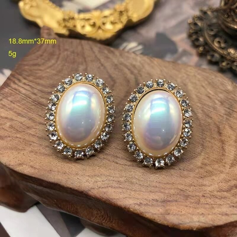 Western Retro Marbel Pearl Necklace Earrings Ear Clip Suit Accessories Cheongsam Dress Necklace Women