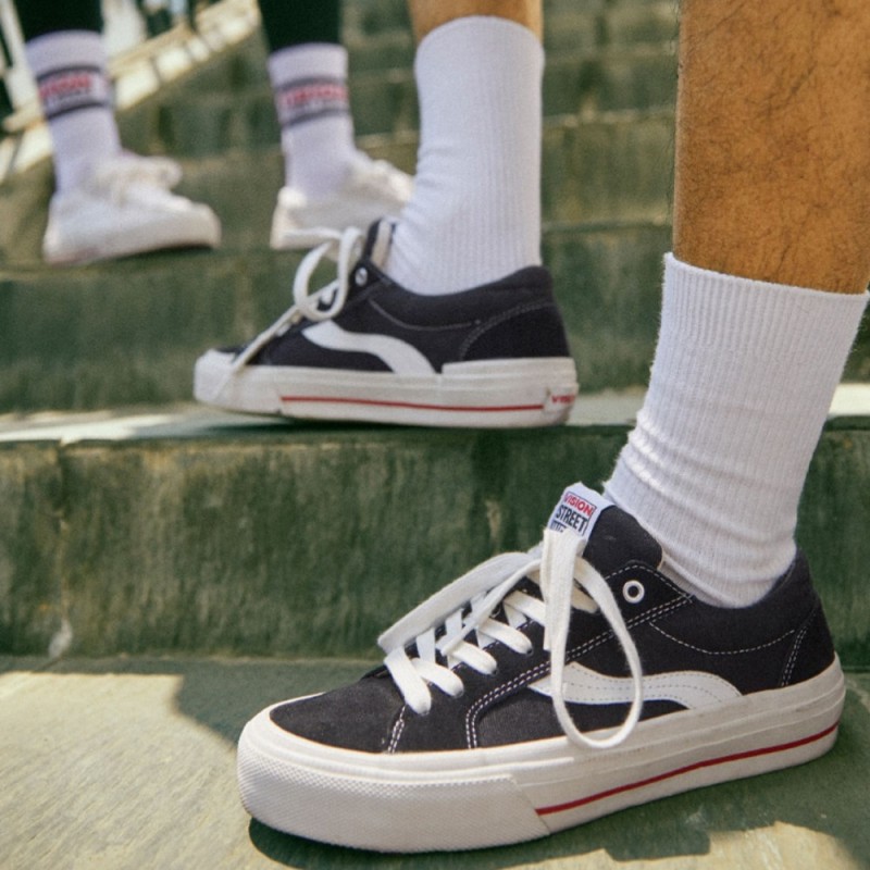 Vision Street Wear x Odd Astley Pro Classics Black Skateboarding Shoes Men Retro Low Top Suede Canvas Shoe Unisex Skate Sneakers