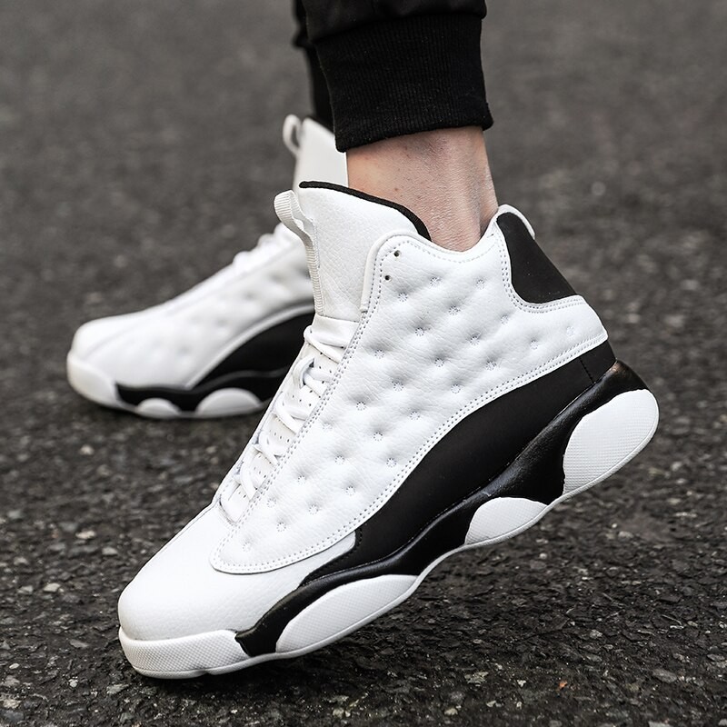Hot Sale Men's Basketball Shoes Professional Outdoor Basketball Sneakers Men Retro Shoes Non-slip Athletic Sports Shoes for Male