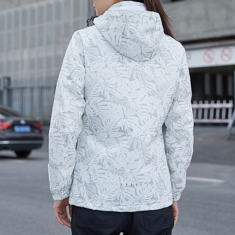 CHRLCK Women's Waterproof Hiking Jacket New Spring Windproof Running Jacket Women Camping Fishing Hunting Trekking Coats