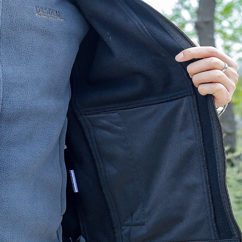 New Outdoor Soft Shell Jacket For Men In Autumn And Winter, Warm, Windproof, Waterproof, Breathable, Fleece Cardigan, Tactical J