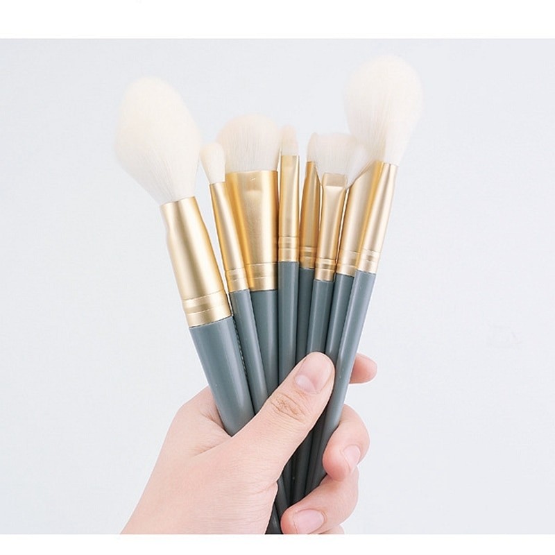 10 Pcs Makeup Brush Set Makeup Concealer Brush Blush Loose Powder Brush Eye Shadow Highlighter Foundation Brush Beauty Tools