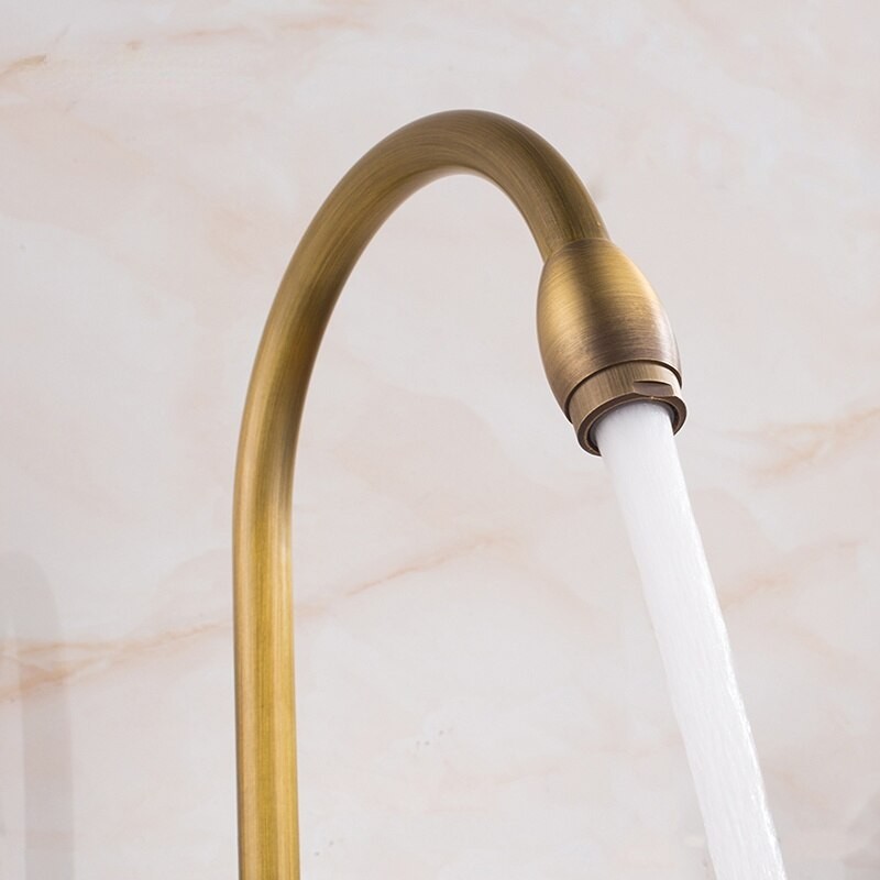 All copper European Style Faucet Washbasin Faucet Vintage Hot And Cold Water Kitchen Sink Faucet Vegetable Wash Basin Faucet