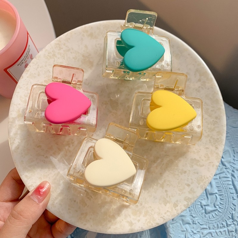 AWAYTR New Korea Heart Shape Acrylic Hair Claws Crab Large Pearl Claw Clips for Woman Girls Bath Barrette Lady Fashion Headdress