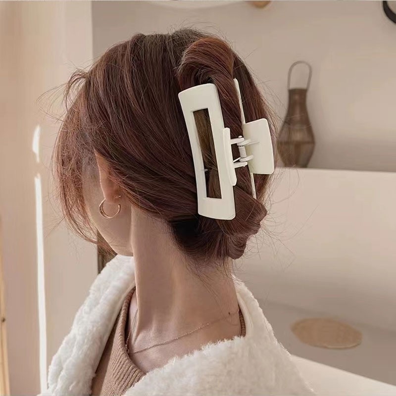 Korean Women Girls Plastic Hair Claws Hair Clips Headwear Large Size Hairpin Crab Barrette Fashion Ornament Hair Accessories