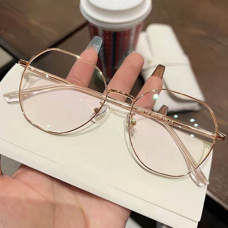 Classic Elegant Metal Round Frame Anti Blue Light Glasses Women Vintage Retro Computer Gaming Eye Protection Fashion Eyewear