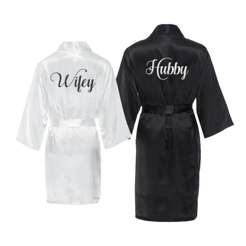 Customized Men's Bathrobe Silk Couple Set King and Queen Bath Robe Wifey and Hubby Robe Satin Valentine's Day Bathrobes Personal