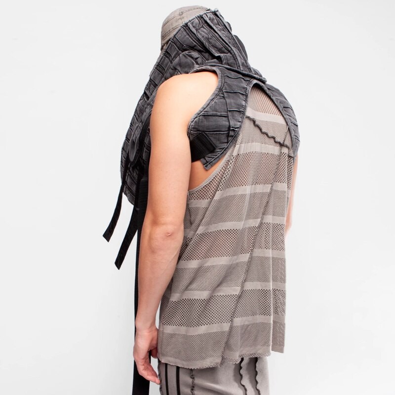 PFNW Spring Autumn New Men's Vintage Asymmetrical Pleated Vest Chic Warm Handsome Outdoor Cut Profile High Neck Scarves 12A8230