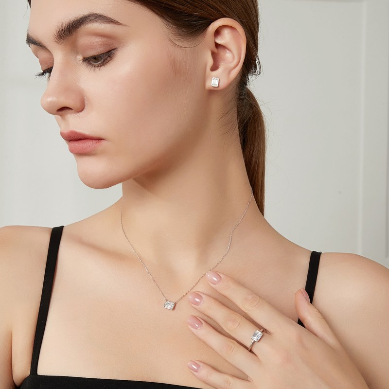 Emerald Cut Moissanite Earrings Classic 2022 Trendy Women's 925 Sterling Silver Engagement Earings Luxury Fine Jewelry 1.2CT