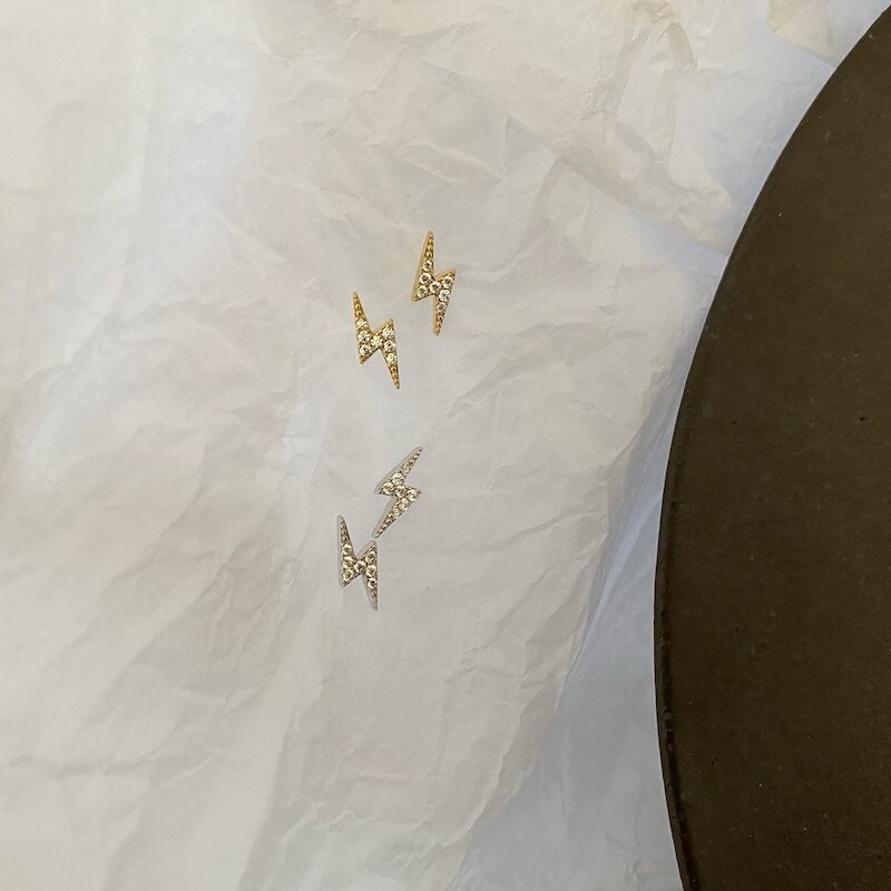 925 Sterling Silver Simple Fashion PavÃƒÂ© Crystal Lightning Stud Earrings Women Classic Temperament Party Jewelry Accessories