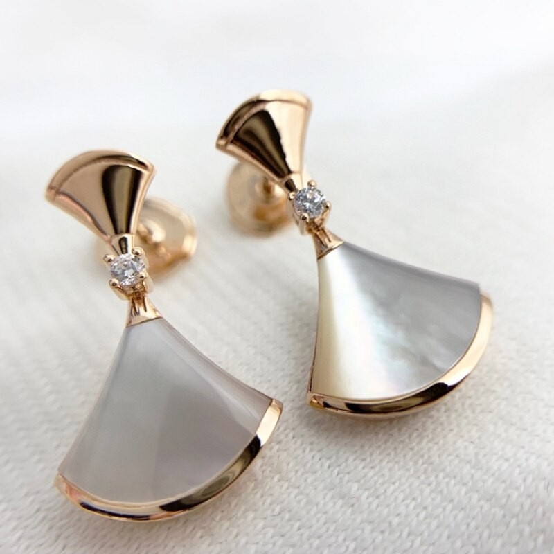 European and American senior carnelian fritillary skirt earrings 925 silver gold-plated ladies fashion trend brand jewelry gift