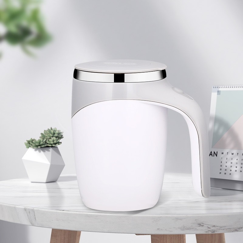 Rechargeable model automatic stirring cup coffee cup high value electric stirring cup lazy milkshake rotating magnetic water cup